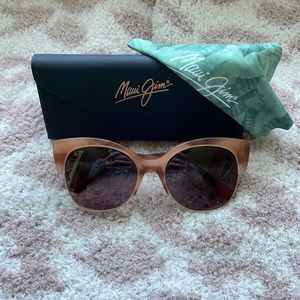 NWOT Maui Jim Mariposa Sunglasses with Case and Cleaning Cloth